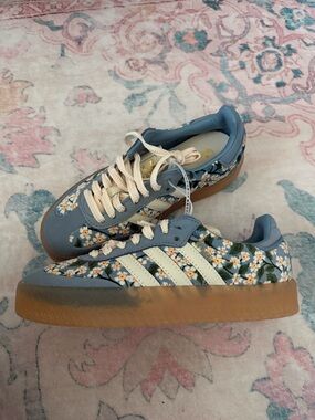 adidas sambas liberty London size 6